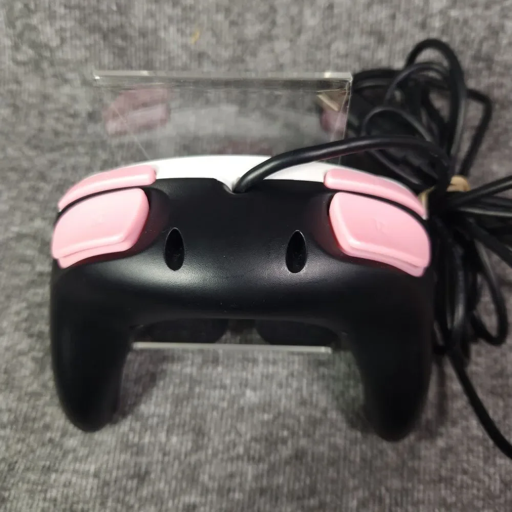 PDP Wired Fight Pad Pro Nintendo Switch Princess Peach GameCube Style Controller